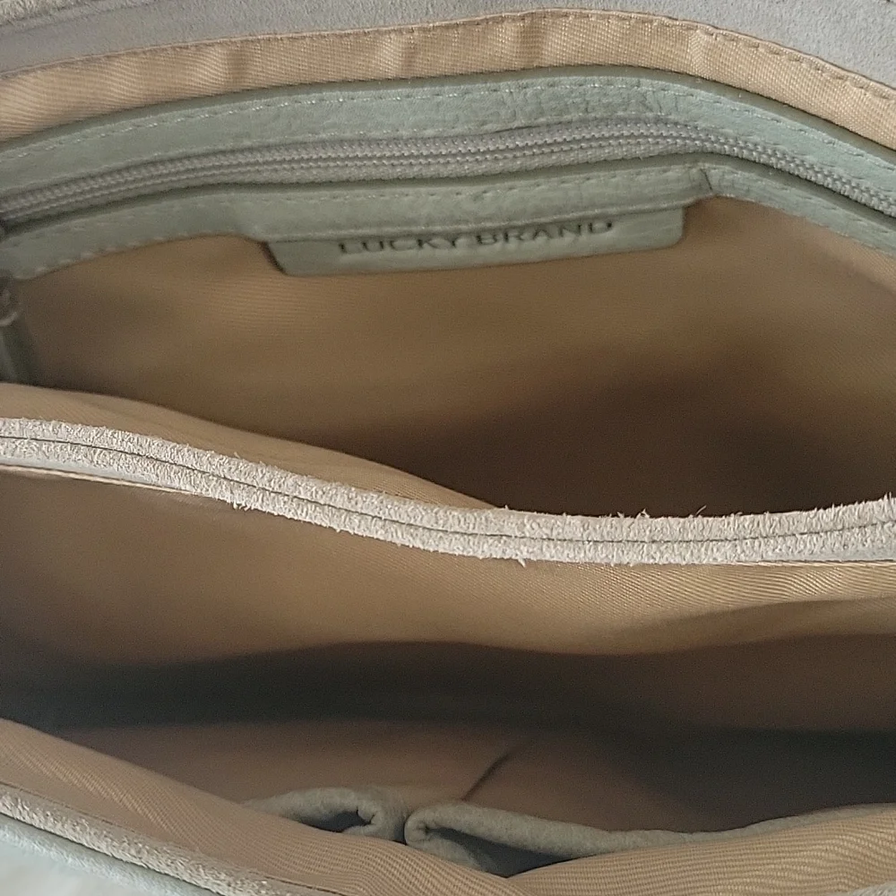 Lucky Brand Lyia leather crossbody bag in seagrass color NEW - Picture 11 of 15
